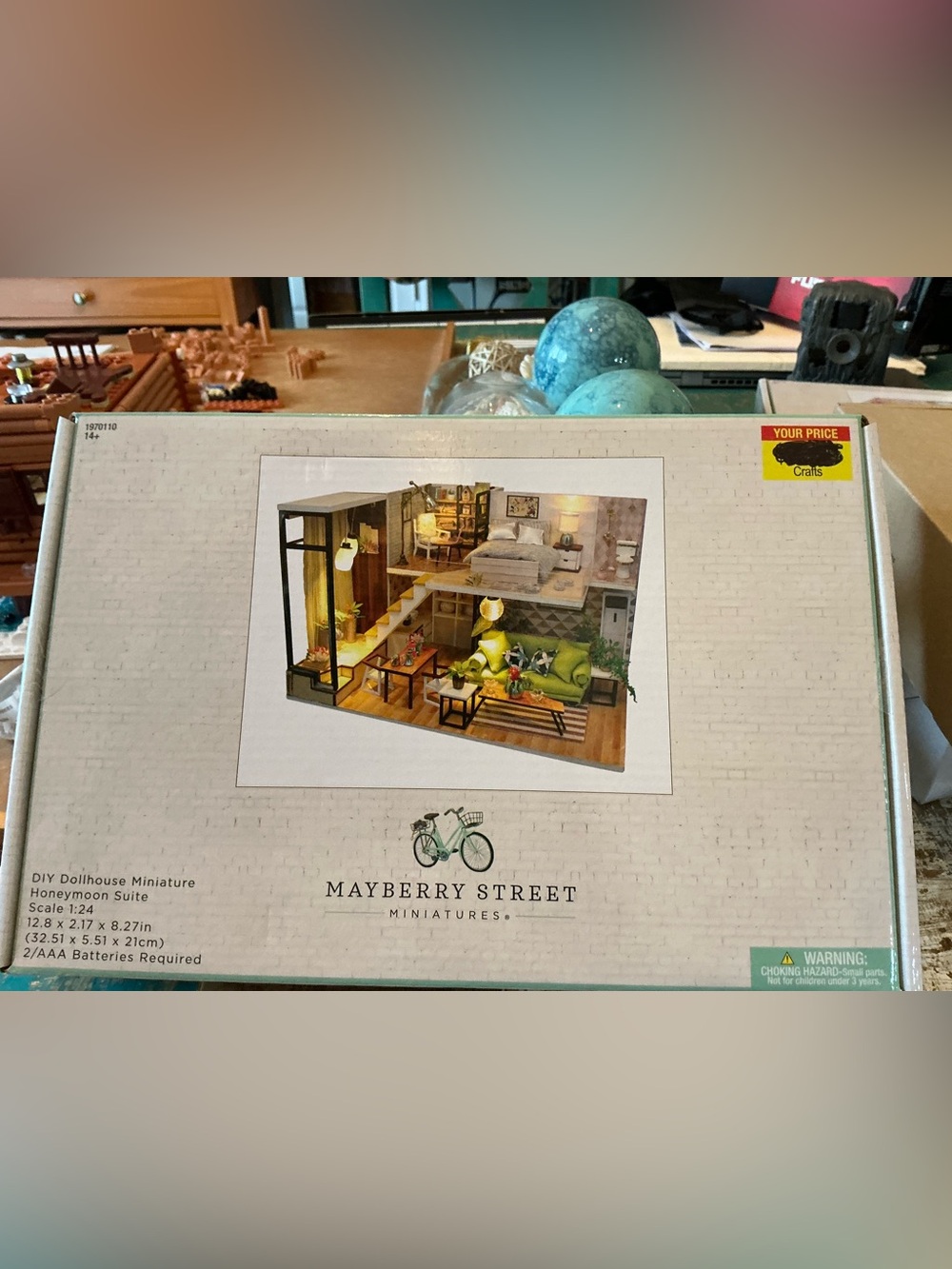 Mayberry Street Miniatures Honeymoon Suite Dollhouse Kit - White Box